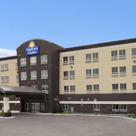 Days Inn & Suites By Wyndham Winnipeg Airport Manitoba Exterior foto